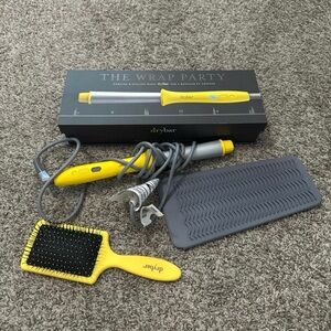 NEW Drybar Curling Iron with Brush and Heating Pad/Carrying Case